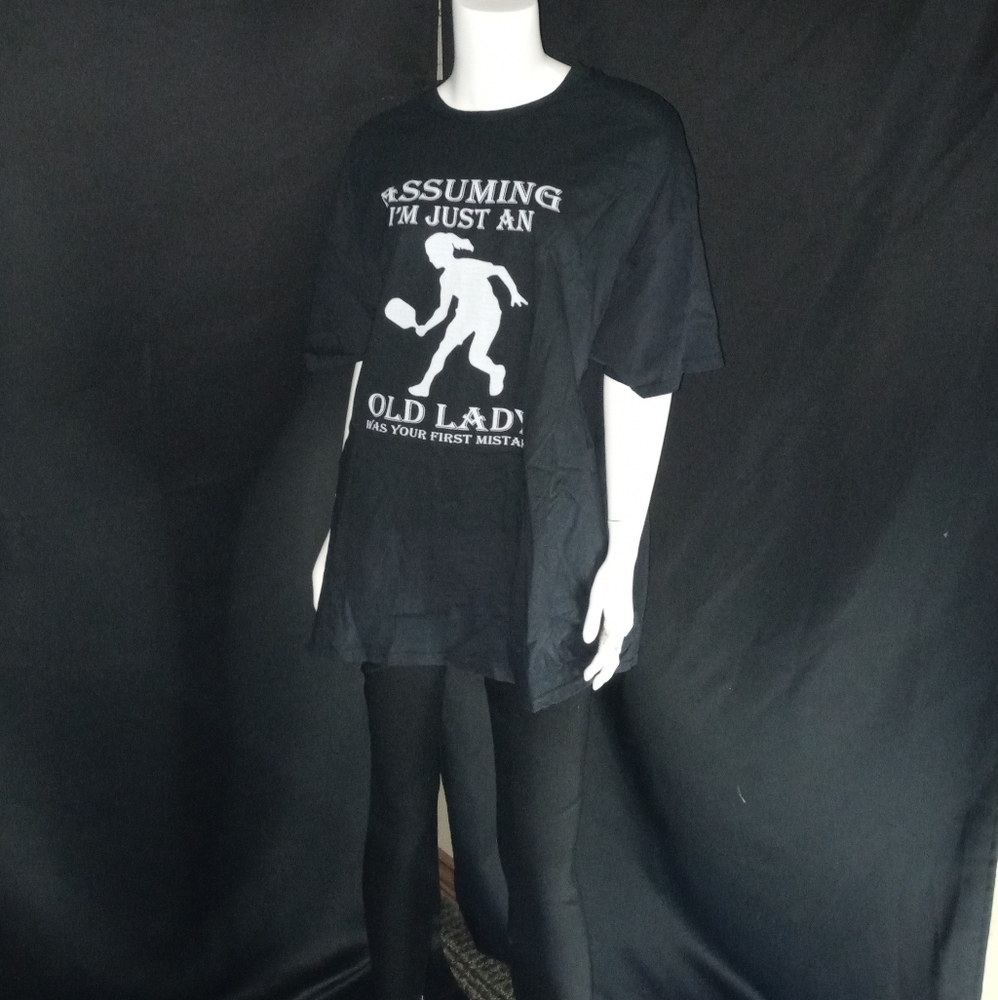 💜Assuming I'm An Old Lady💜 Women's Printed Tee